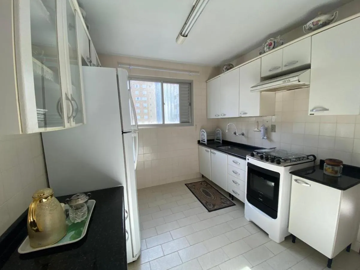 Apartamento Ed. San Remo Balneário Camboriú Brasil